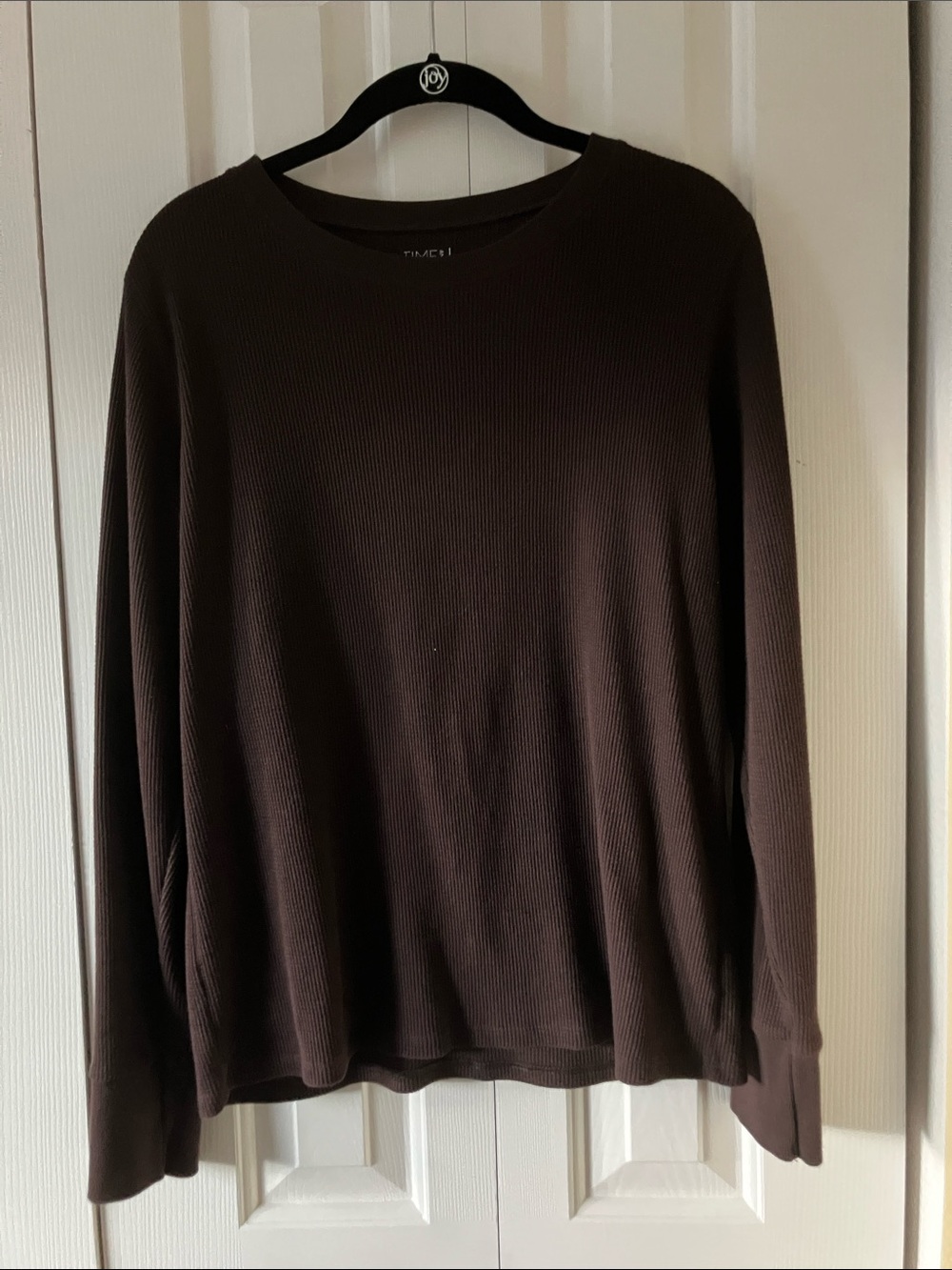 Time and Tru Dark Brown Ribbed Long Sleeve Tee